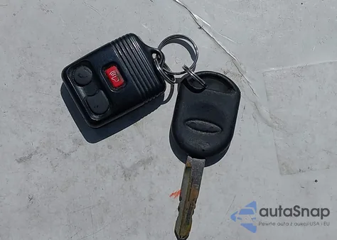 2002 Ford Explorer Xls z USA, uszkodzony, nr VIN 1FMZU62E12ZA63156